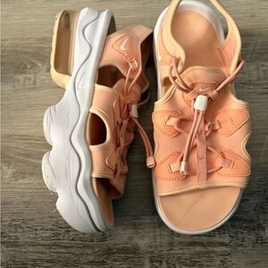Nike Peach Open-Toe Sport Sandals with White Platform